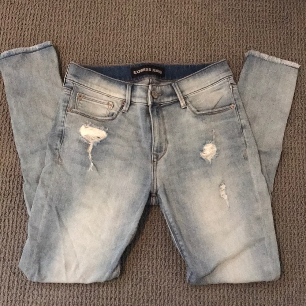 Women’s Express cropped legging mid rise size 8